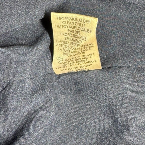 JS COLLECTIONS Maya Short Flutter Sleeve Embroidered Sheath Dress size 6 - Picture 13 of 13